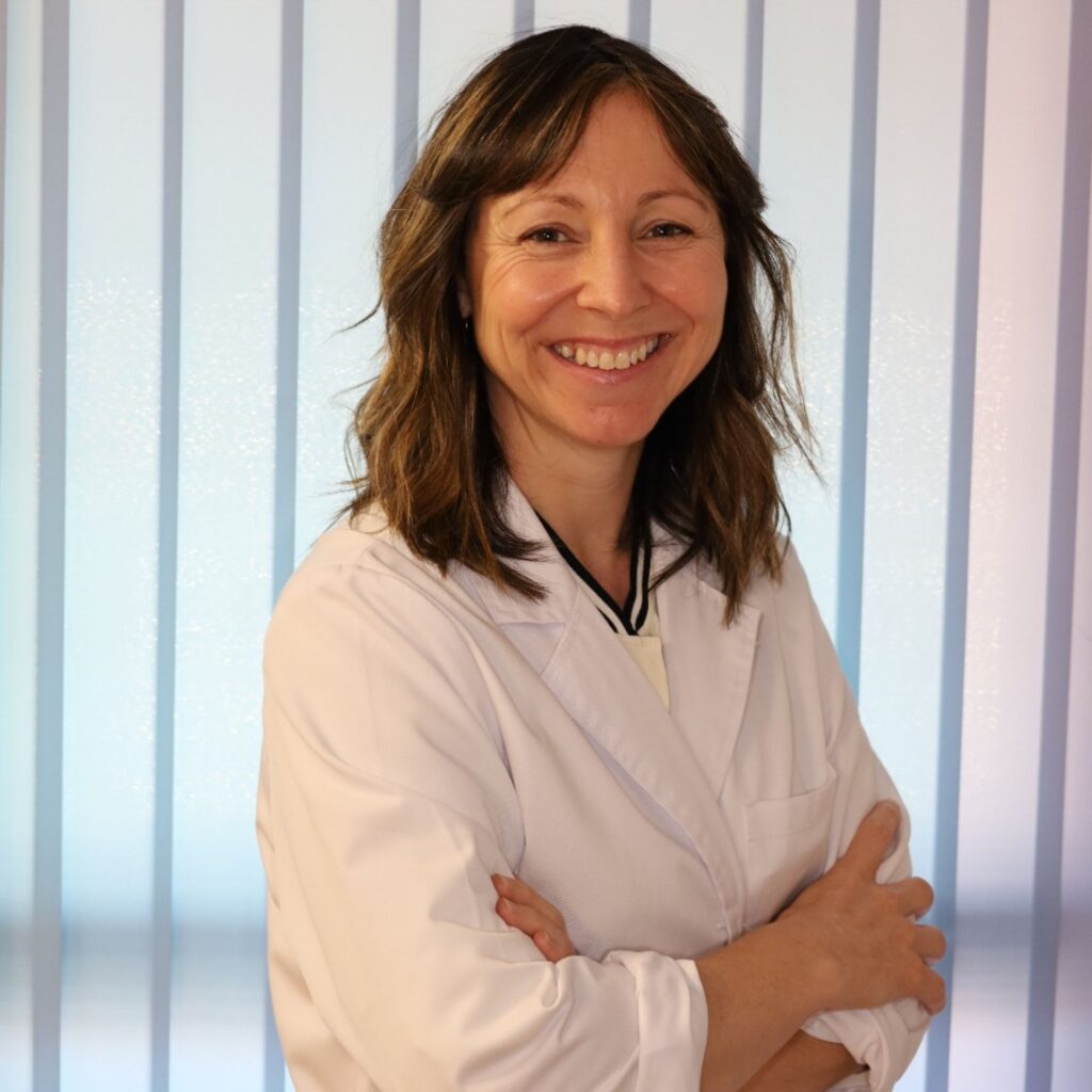 dra.-iosune-vilanova-dermatologa-en-alicante-clinica-laderma